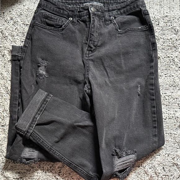 Wild Fable Black Distressed Boyfriend Jeans - Picture 1 of 3